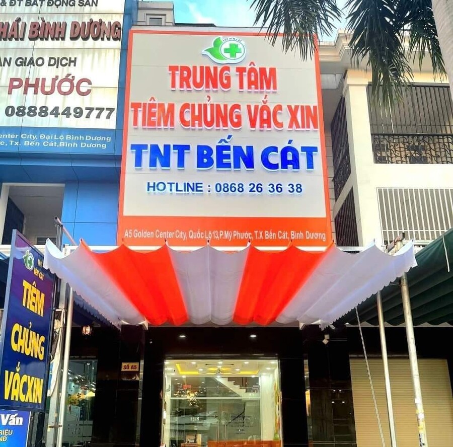 Trung tâm tiêm chủng vắc xin TNT Bến Cát nơi xảy ra vụ việc