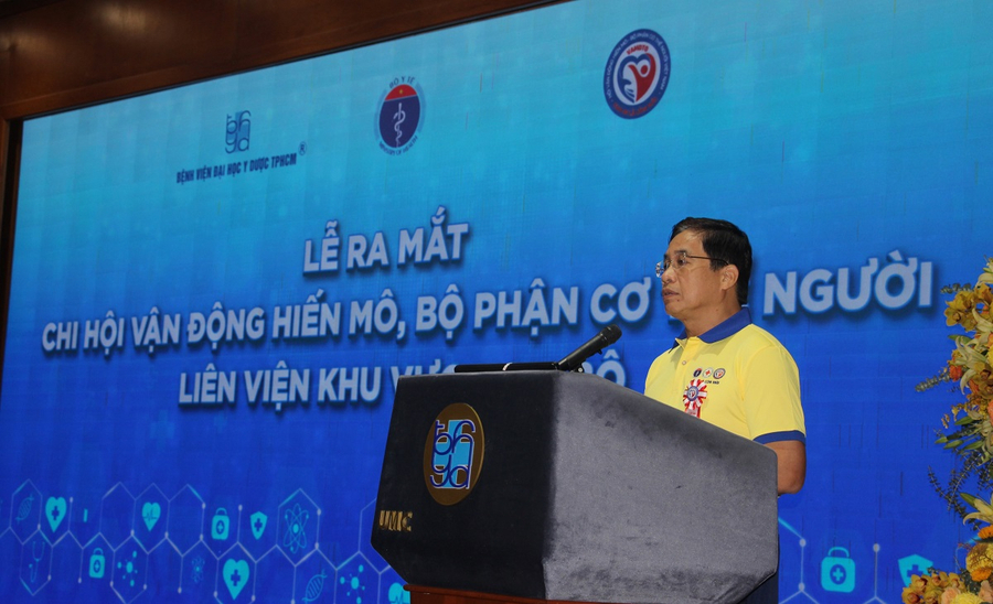PGS.TS Nguyễn Hoàng Bắc, Giám đốc Bệnh viện Đại học Y Dược TP. Hồ Chí Minh phát biểu tại buổi lễ