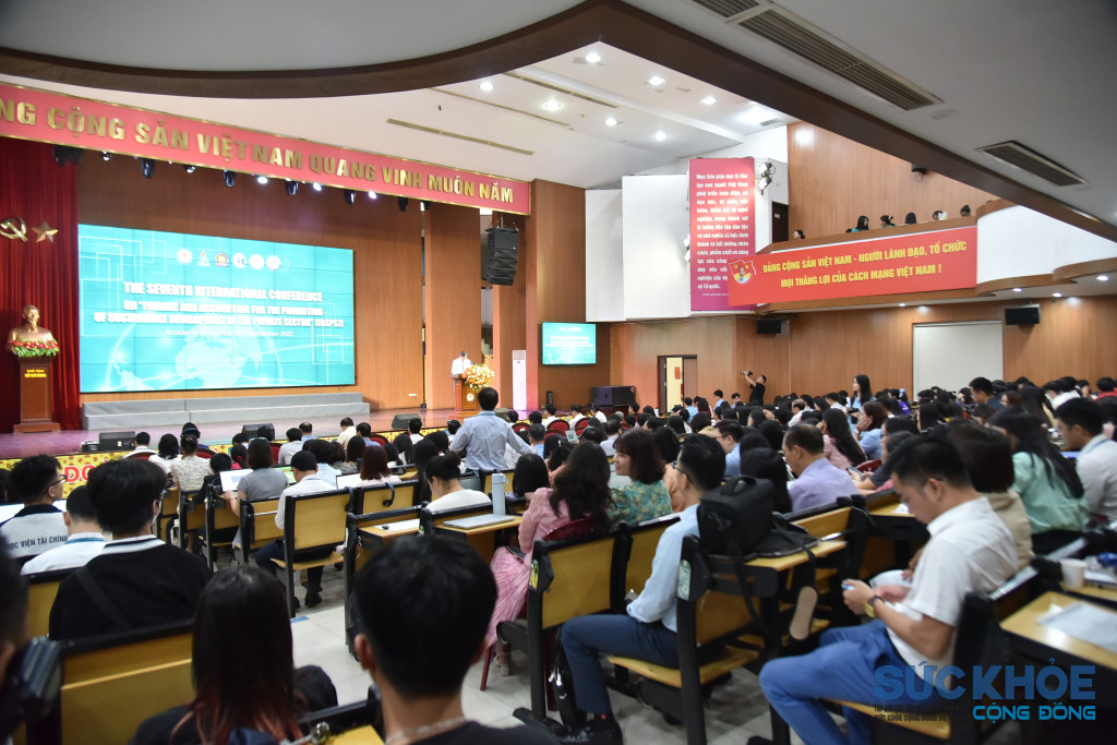 Quang cảnh buổi hội thảo