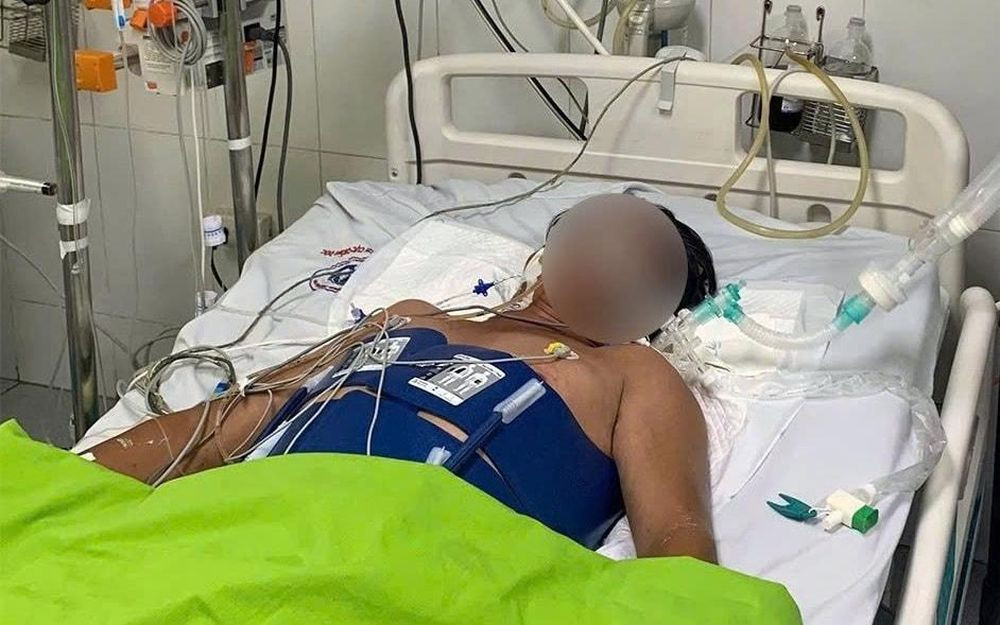 Người bệnh T. hôn mê sâu khi cấp cứu tại Bệnh viện Đa khoa tỉnh Phú Thọ ( Ảnh: BVCC )