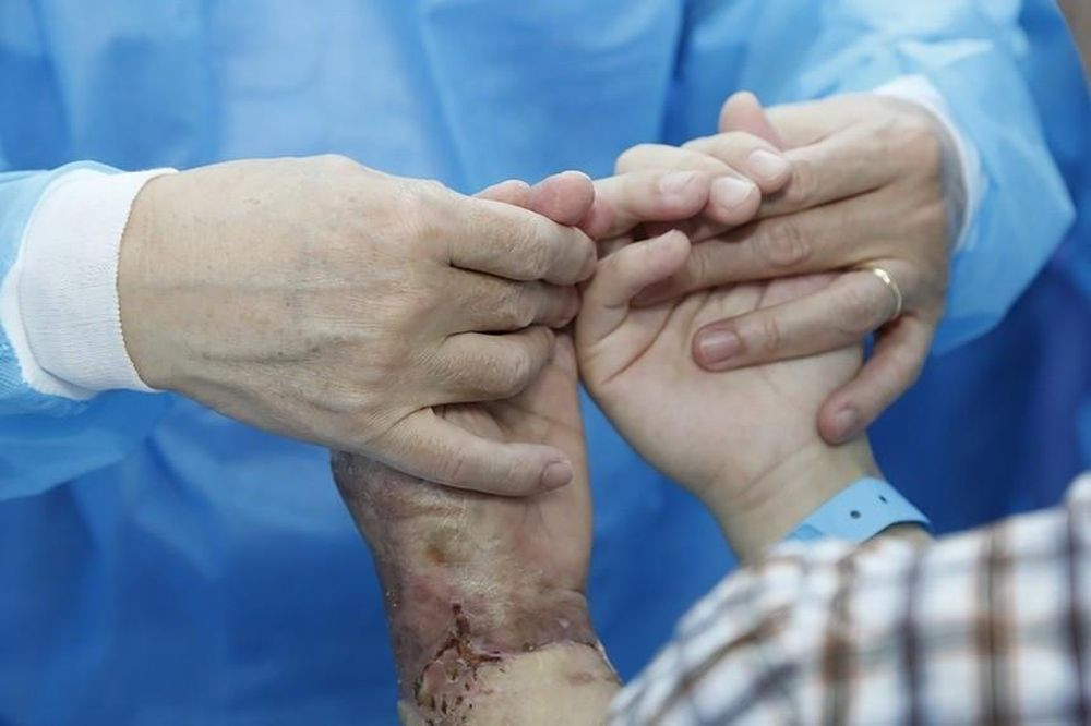 Ca ghép tay thành công này không chỉ mang lại hy vọng mới cho anh Vương mà còn đánh dấu bước tiến quan trọng của y học Việt Nam trong lĩnh vực ghép chi thể ( Ảnh: BVCC )