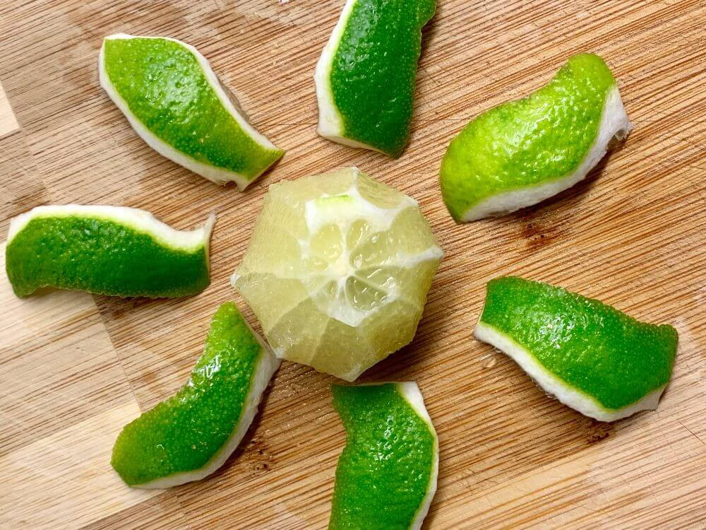 Vỏ chanh cũng chứa rất nhiều Vitamin C (Ảnh  minh họa) 
