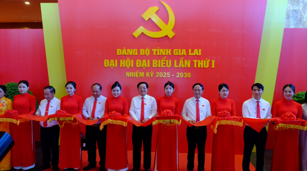 trien-lam-anh