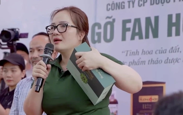 Hoàng Thị Hường thường xuyên quảng cáo 