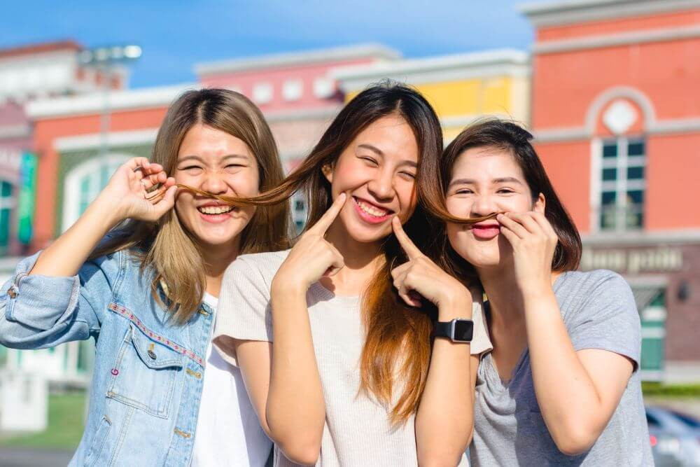 Nụ cười tươi xuất phát tự sự thoải mái (Ảnh minh họa)
