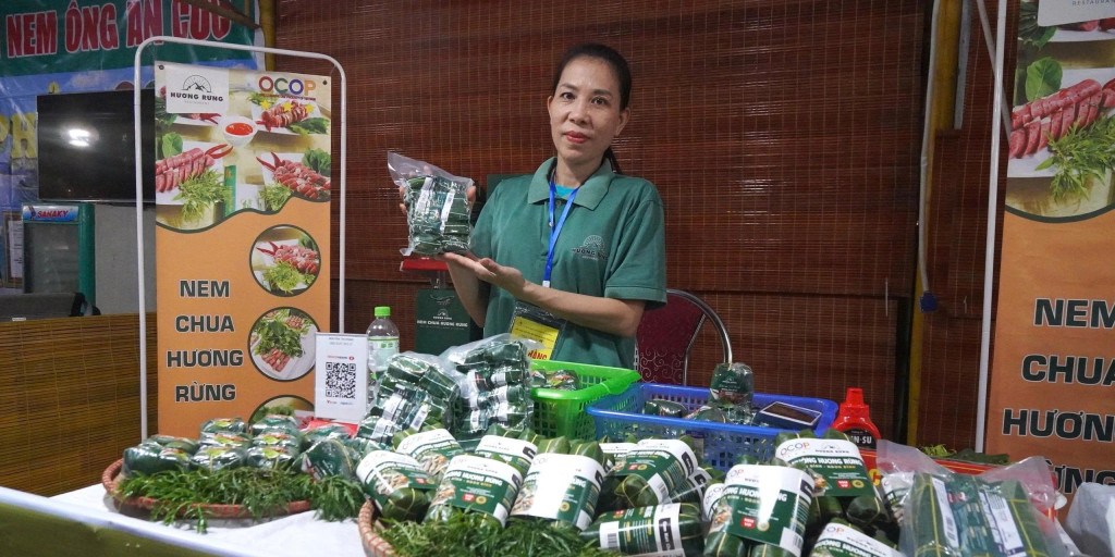 Đặc sản nem chua Thanh Hóa được giới thiệu tại Liên hoan văn hóa ẩm thực xứ Thanh năm 2025
