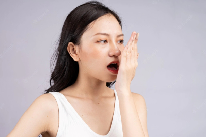 Hơi thở tanh báo hiệu thận có vấn đề (Ảnh minh họa)