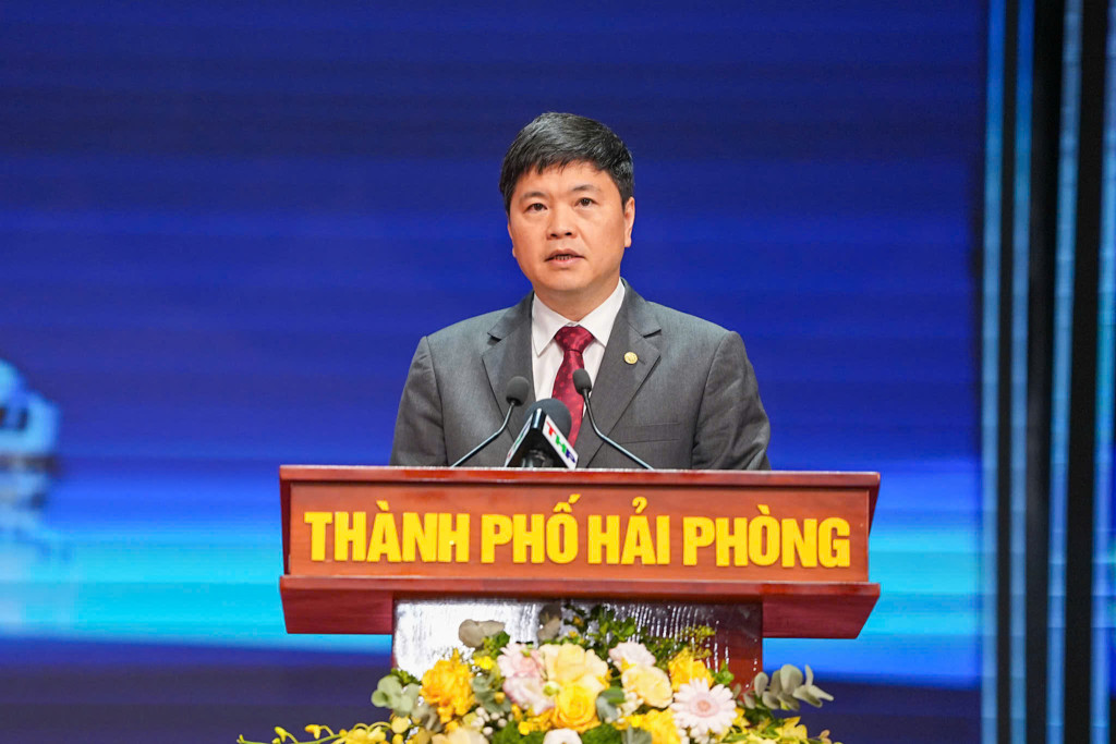 Phó Chủ tịch UBND thành phố Hoàng Minh Cường phát biểu tại Lễ khai mạc(Ảnh-CTT TP.Hải Phòng)
