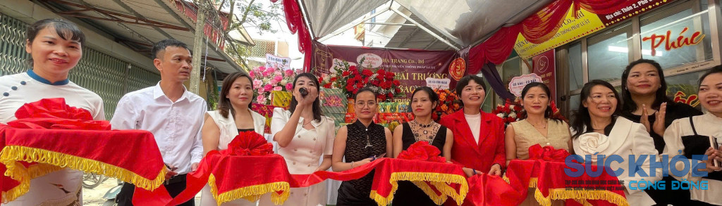 Lễ khai trương đại lý Trường Hưng của thương hiệu Yến Sao Việt vừa diễn ra tại xã Yên Lãng, Hà Nội sáng ngày 12/10
