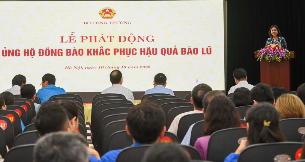 Đồng chí Nguyễn Minh Huệ, Ủy viên Ban Chấp hành Đảng bộ Bộ Công Thương, Quyền Trưởng ban Tuyên giáo và Dân vận Đảng ủy Bộ Công Thương chia sẻ tại Lễ phát động.