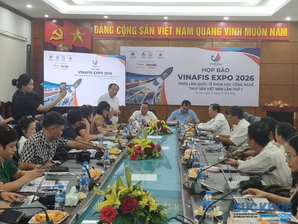 Quang cảnh buổi họp báo