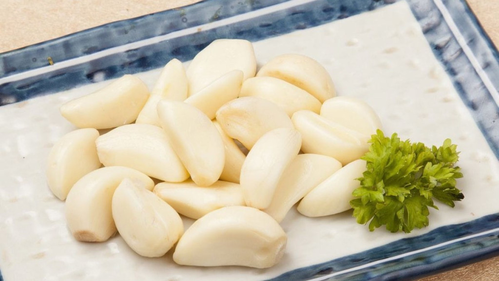 Sử dụng tỏi điều độ mang lại hiểu quả sức khỏe hiệu quả (Ảnh minh họa)