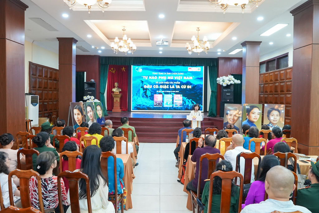 Quang cảnh sự kiện