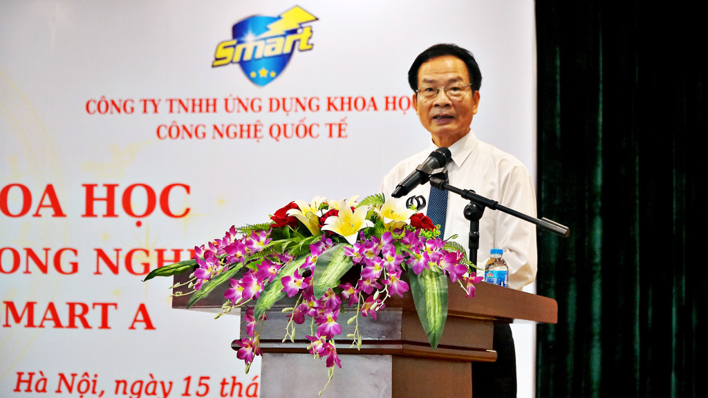 Lê Đình Tiến, Phó chủ tịch Hội GDCSSKCĐ Việt Nam phát biểu khai mạc hội thảo.