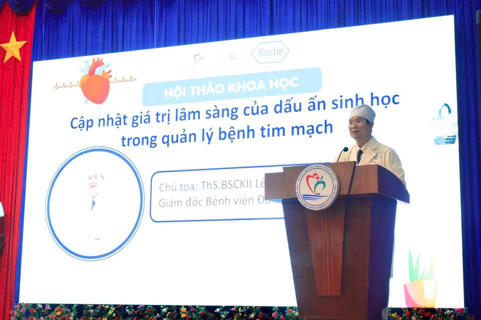 ThS.BSCKII Lê Huy Thạch – Giám đốc Bệnh viện Đa khoa Ninh Thuận, phát biểu khai mạc (Ảnh: Thanh Huy)