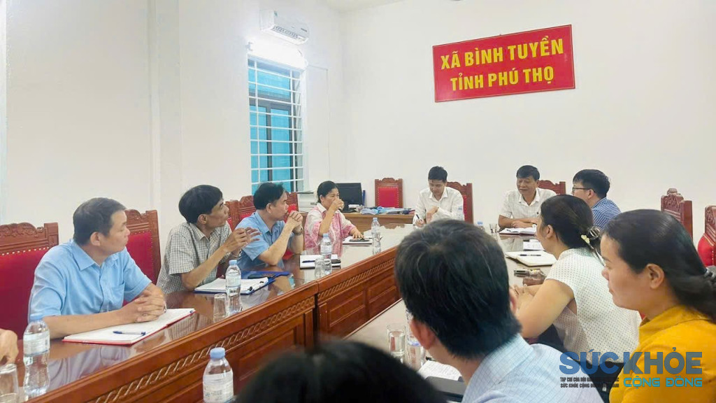 Đoàn công tác làm việc tại xã Xuân Lãng