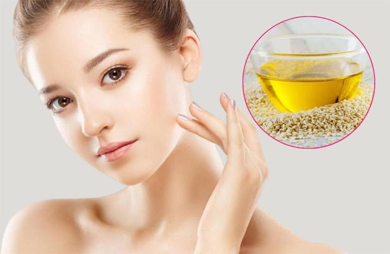 Tinh dầu mè giúp chống oxy hóa, làm chậm quá trình lão hóa làn da (Ảnh minh họa)