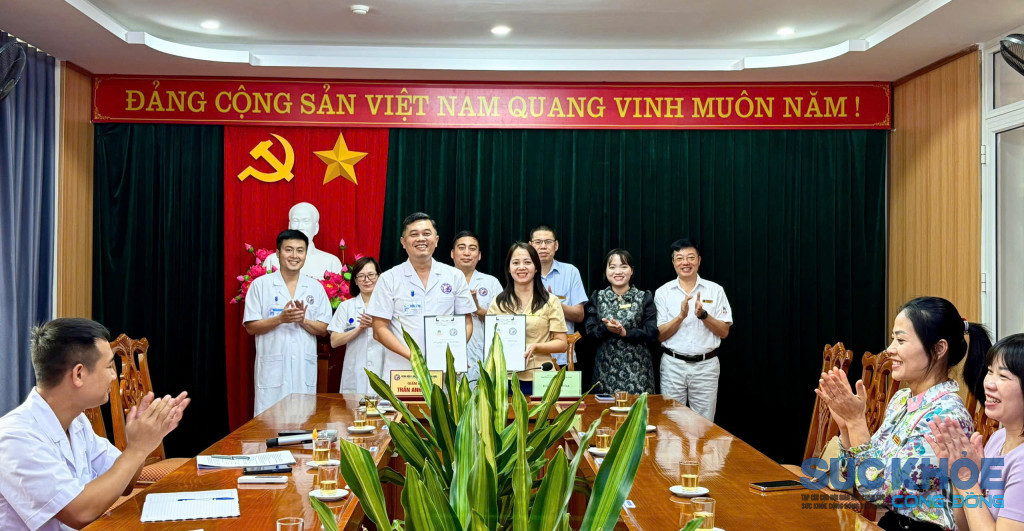 Lễ ký kết hợp tác giữa 2 đơn vị 