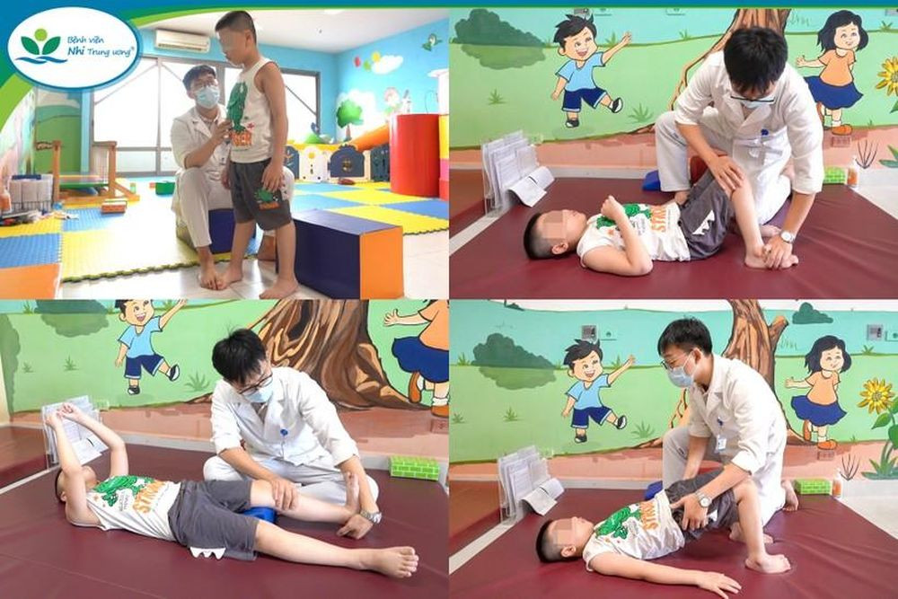 Tập phục hồi chức năng cho bé