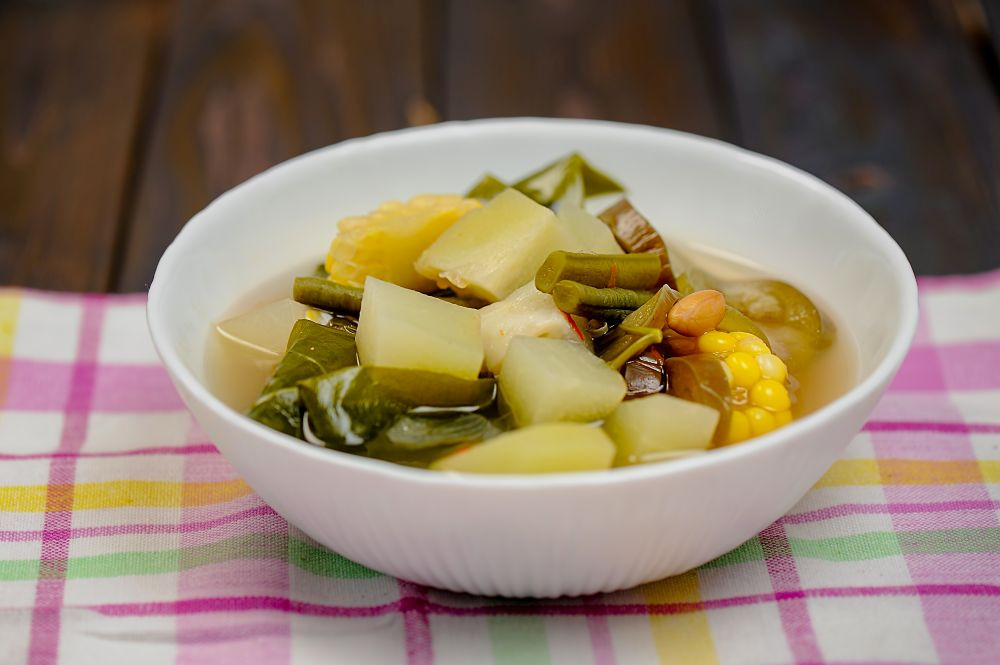 Canh bí đao giúp giảm tích tụ độc tố trong gan (Ảnh minh họa) 