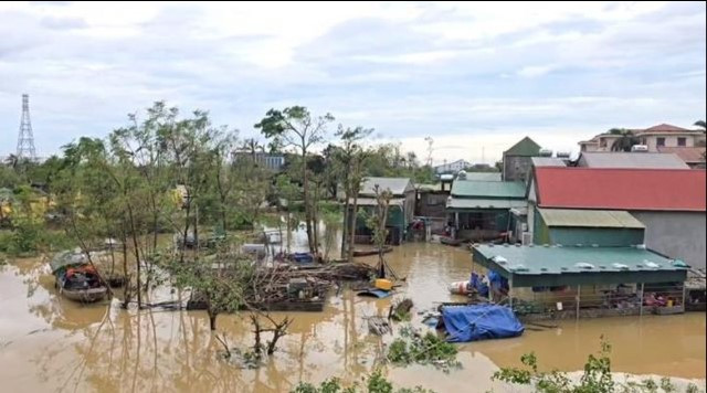 Nghi Xuân là địa phương tại tỉnh Hà Tĩnh chịu ảnh hưởng nặng nề trong cơn bão số 10 vừa qua