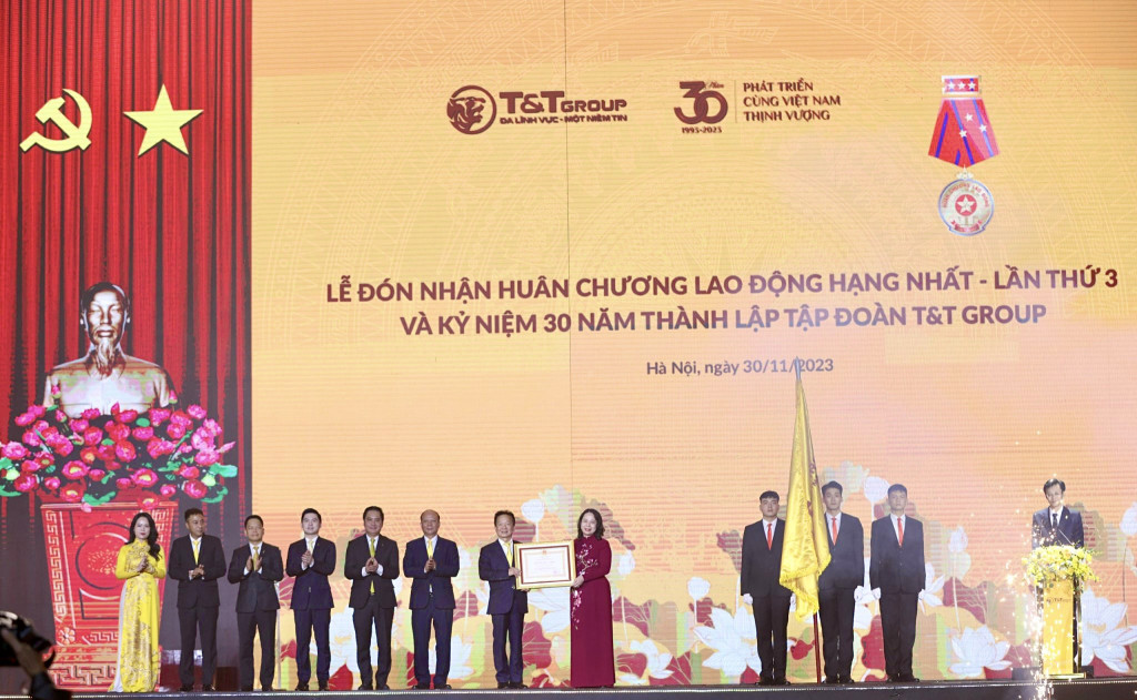T&T Group ba lần vinh dự đón nhận Huân chương Lao động hạng Nhất do Đảng, Nhà nước trao tặng
