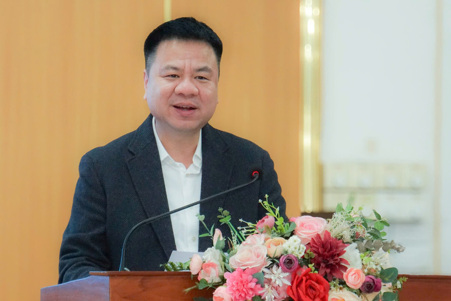 Nhà báo Triệu Ngọc Lâm - Tổng Biên tập Báo Giáo dục và Thời đại phát biểu khai mạc hội thảo