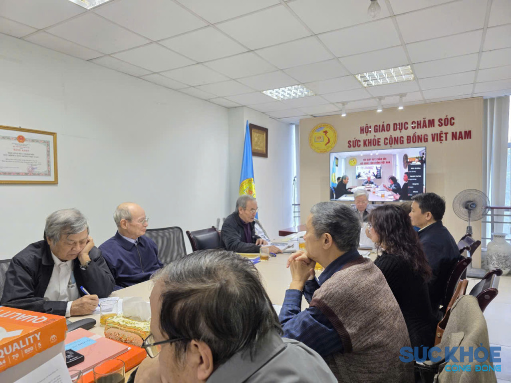 Các đại biểu lắng nghe phần thảo luận của các thành viên Ban chấp hành Trung ương Hội