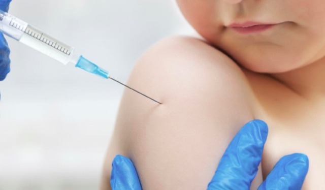 Tiêm vaccine tăng miễn dịch (Ảnh minh họa)
