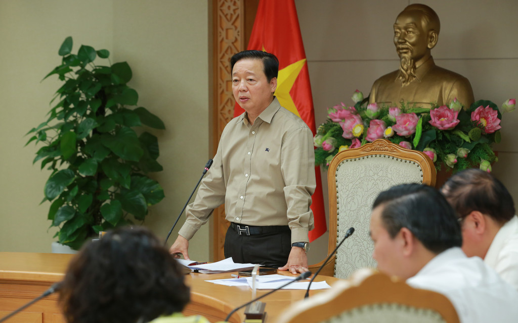 Phó Thủ tướng nhấn mạnh, bảo vệ môi trường đã trở thành một nhiệm vụ quan trọng hàng đầu, đồng thời là trọng tâm trong phát triển kinh tế – xã hội (Ảnh: VGP/Minh Khôi)
