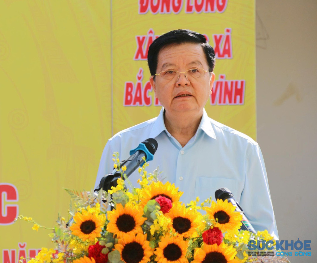 Phó Thủ tướng Chính phủ Mai Văn Chính phát biểu tại Ngày hội Đai đoàn kết toàn dân tộc xã Bắc Khánh Vĩnh (Ảnh: Thanh Huy)