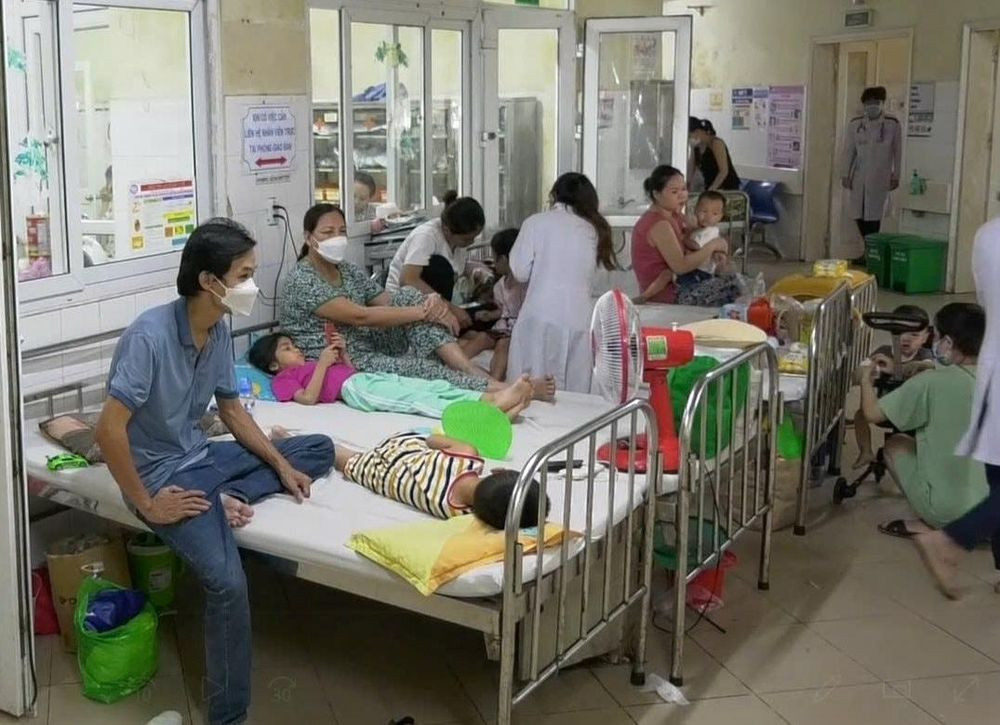 Người dân nhập viện đông vì sốt xuất huyết tăng mạnh (Ảnh: CDC Đà Nẵng)