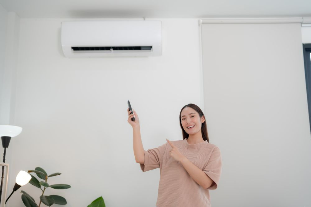 Nên duy trì điều hòa ở nhiệt độ thích hợp (Ảnh minh họa)
