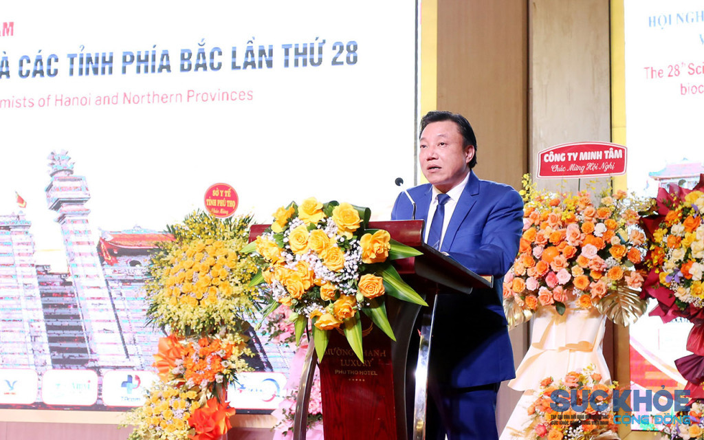 Phó Chủ tịch UBND tỉnh Nguyễn Huy Ngọc phát biểu tại hội nghị khoa học( ảnh ĐT)