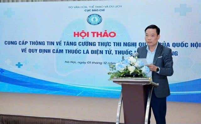 Ông Đặng Khắc Lợi, Phó Cục trưởng Cục Báo chí (Bộ VHTT&DL) phát biểu khai mạc Hội thảo