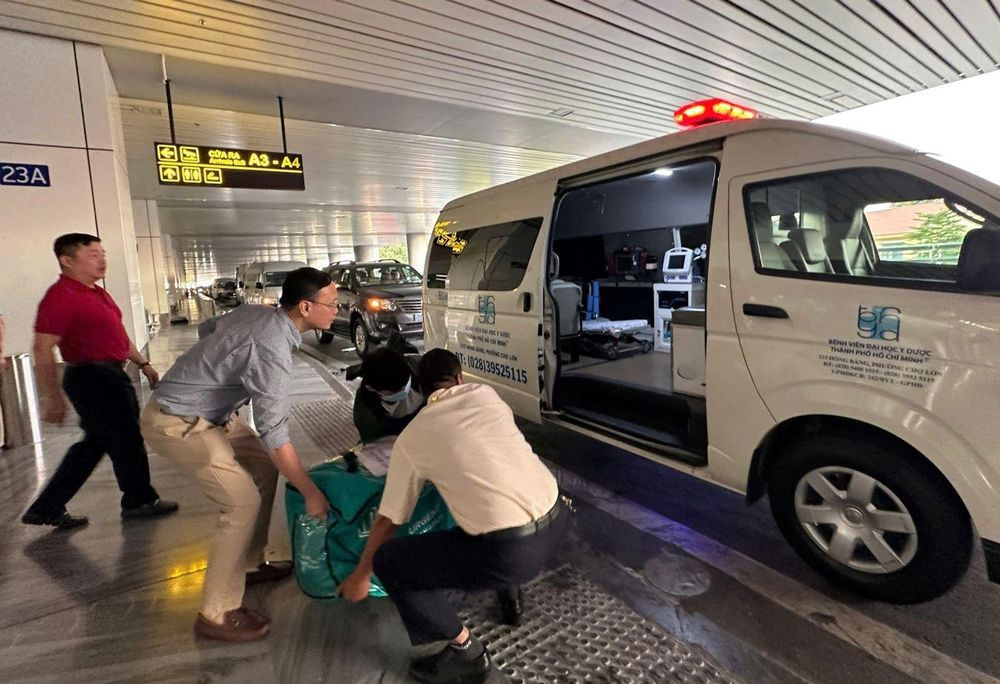 Quá trình vận chuyển trái tim xuyên Việt cho ca ghép tim (Ảnh: BVCC)