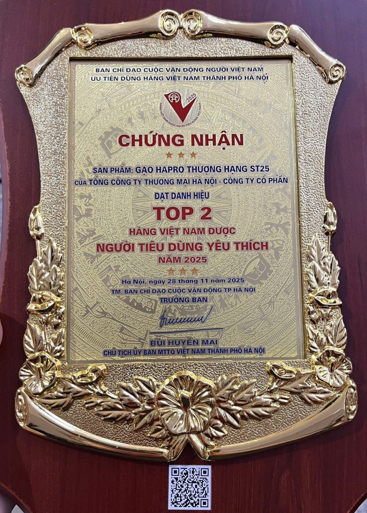 Chứng nhận sản phẩm Gạo Thượng hạng ST25 của Hapro đạt TOP 2 Hàng Việt Nam được NTD yêu thích năm 2025 (Ảnh: BTC)