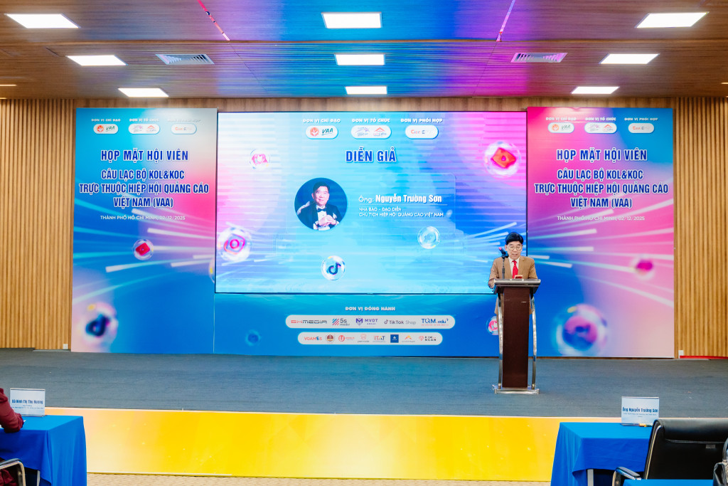 Ông Nguyễn Trường Sơn – Chủ tịch Hiệp hội quảng cáo Việt Nam (VAA) phát biểu khai mạc - Ảnh PV