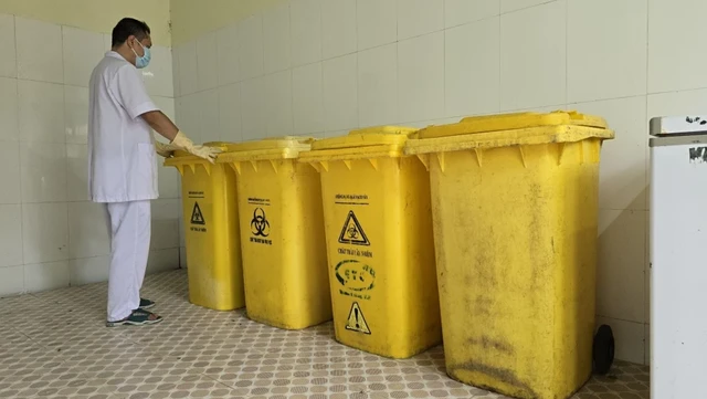 Tất cả rác thải lây nhiễm tại Bệnh viện Phổi Thanh Hóa được xử lý theo đúng quy định của pháp luật về môi trường và y tế. Ảnh Thu Thủy