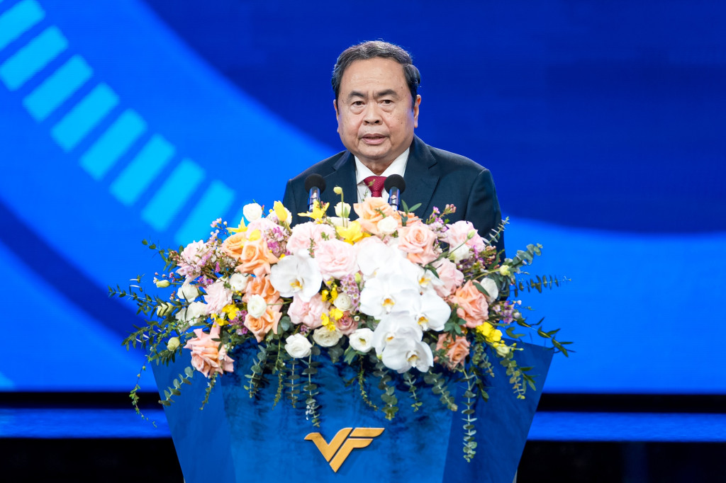 Chủ tịch Quốc hội Trần Thanh Mẫn phát biểu tại Lễ trao Giải thưởng VinFuture 2025 (Ảnh: BTC)