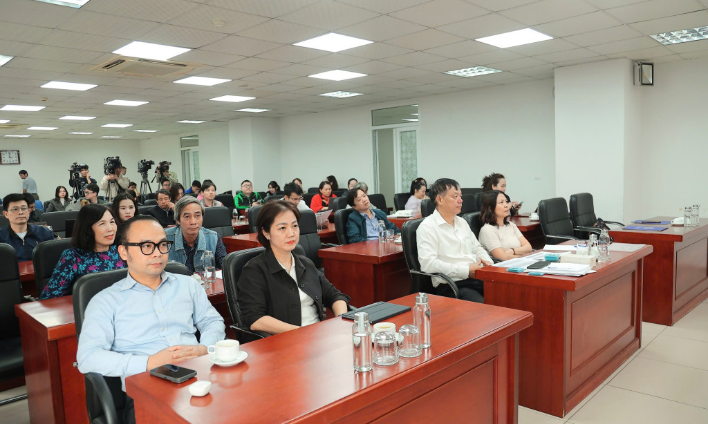 Đại biểu tham dự buổi họp báo (Ảnh PV)