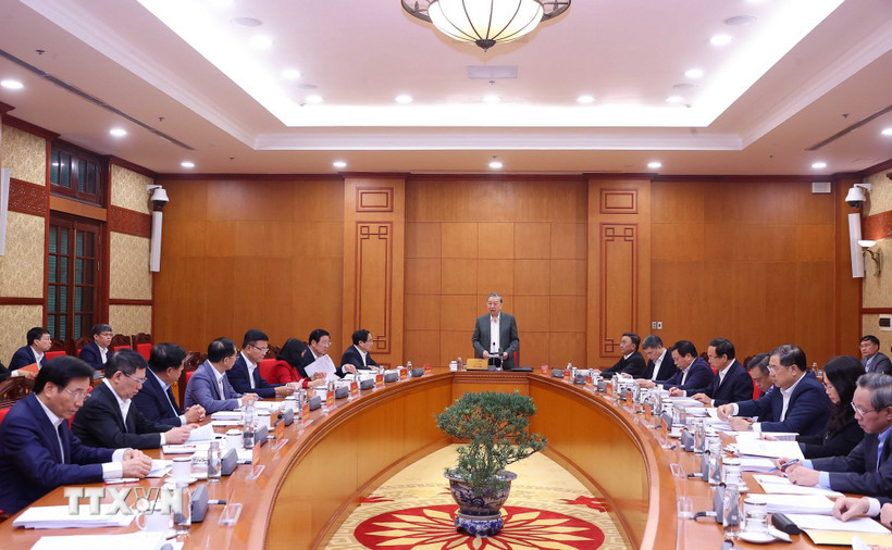 Tổng Bí thư Tô Lâm chủ trì buổi làm việc với Thường trực các Tiểu ban Đại hội XIV của Đảng. (Ảnh: Văn Điệp/TTXVN)