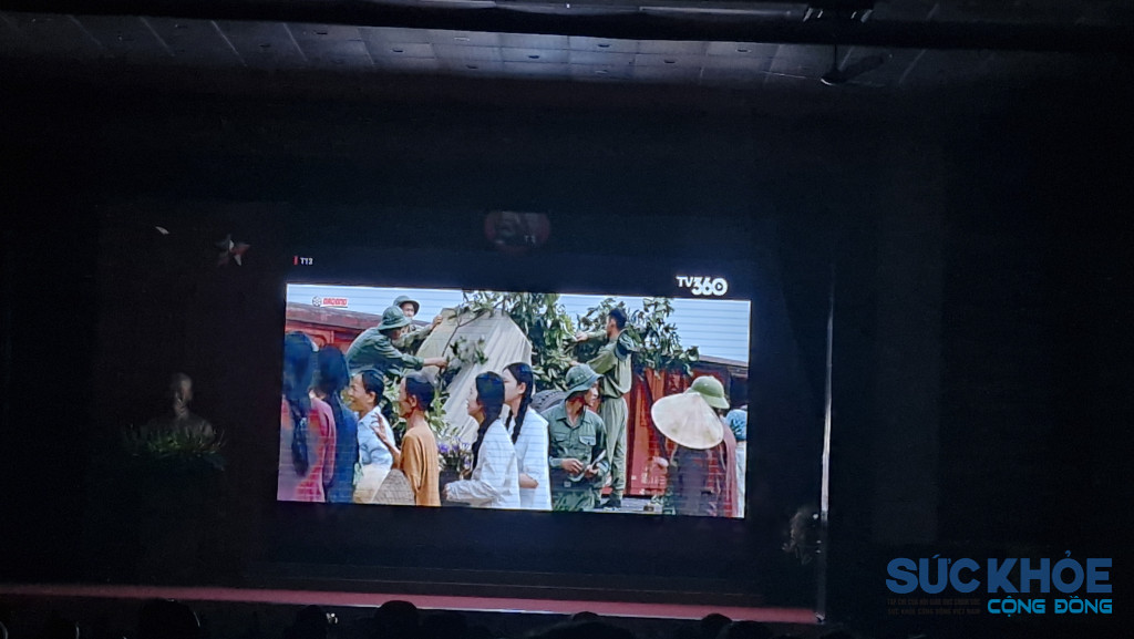 20251211-201532