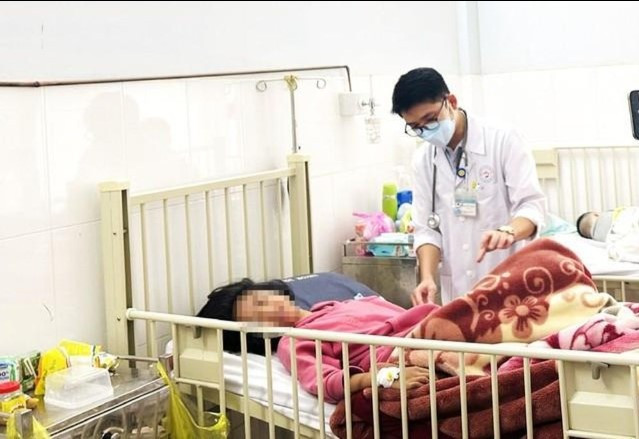 Bác sĩ Thạnh khuyến cáo những dấu hiệu như yếu cơ, mệt mỏi kéo dài hay chuột rút thường xuyên ở trẻ không nên bị bỏ qua (Ảnh: BVCC)