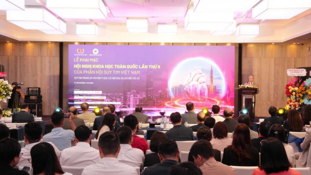Toàn cảnh Lễ khai mạc Hội nghị Khoa học toàn quốc lần thứ 2 của Phân hội Suy tịm Việt Nam (Ảnh: Đinh Hằng/TTXVN)