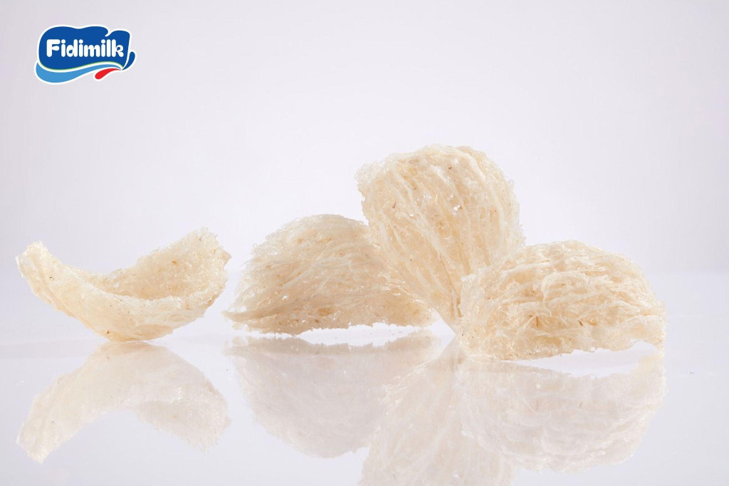 Yến sào giàu protein, chứa nhiều axit amin thiết yếu cùng các khoáng chất quan trọng