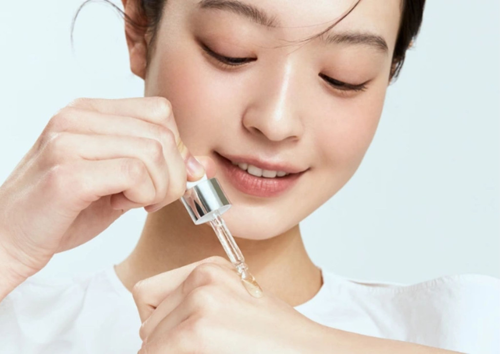 Nên dùng retinol nồng độ thấp khi mới bắt đầu (Ảnh minh họa)