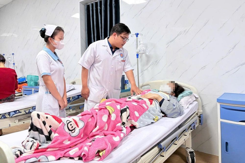 203 người bị ngộ độc thực phẩm sau khi ăn bánh mì Hồng Vân (Ảnh: BVCC)