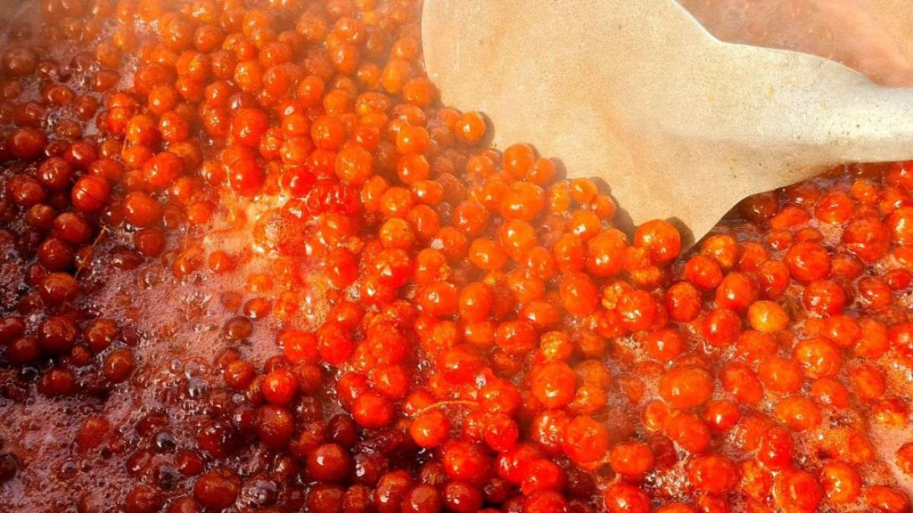 Mứt chùm ruột truyền thống chua ngọt (Ảnh minh họa)