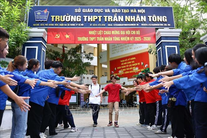 Tổ chức Kì thi tốt nghiệp THPT đầu tiên theo Chương trình giáo dục phổ thông 2018 với nhiều điểm “đặc biệt” (Ảnh: Thanh Tùng/TTXVN)